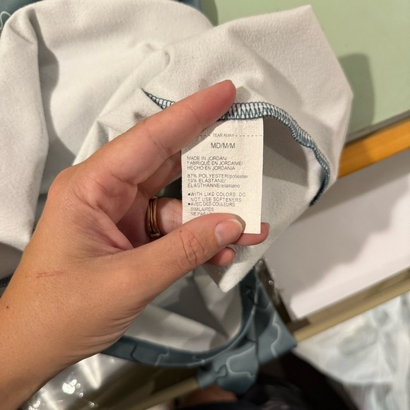 Under Armour ColdGear Cowl Neck Pullover - Topo Camo - Size M - Picture 6 of 6